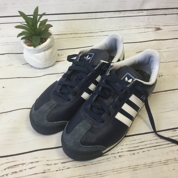 Adidas Samoa Navy Sneakers, Size 6.5 - Picture 2 of 8